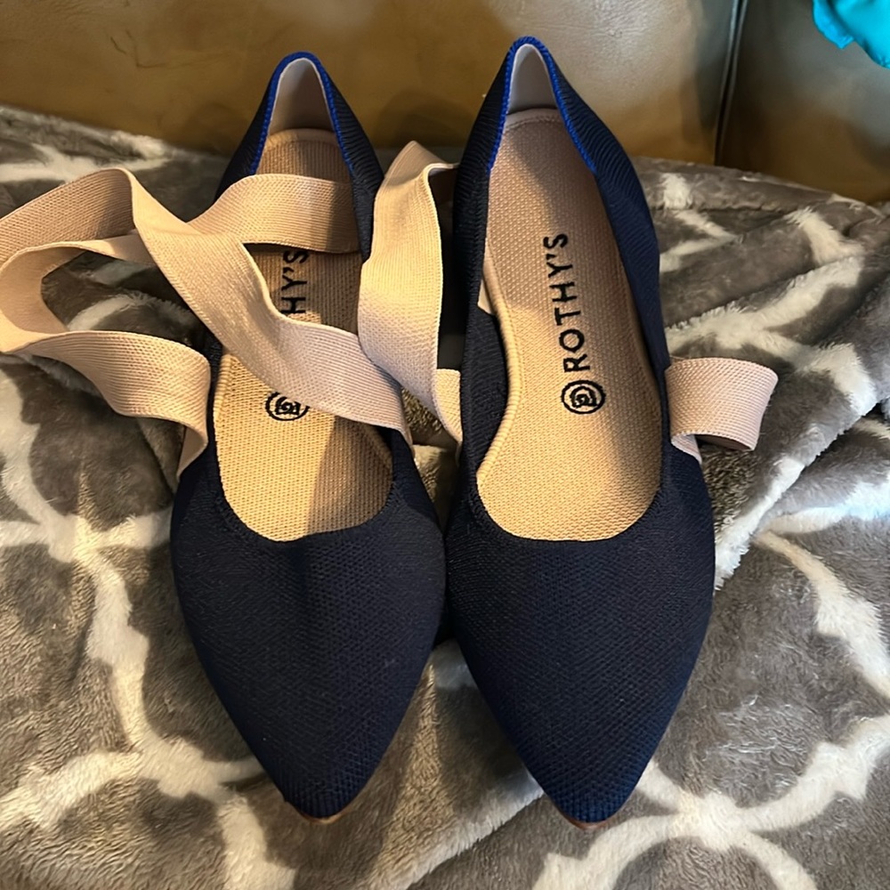 Navy Mary Jane’s